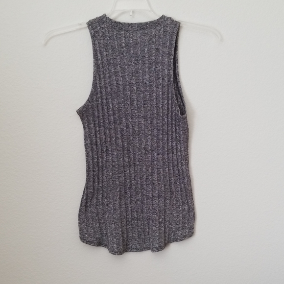 Cable Knit Black and Grey High Neck Tank Size: M - Picture 4 of 4